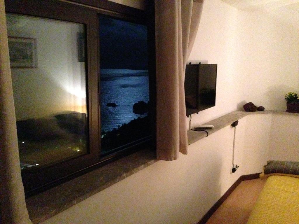 B&B La Terrazza Sul Mare Taormina Exterior foto