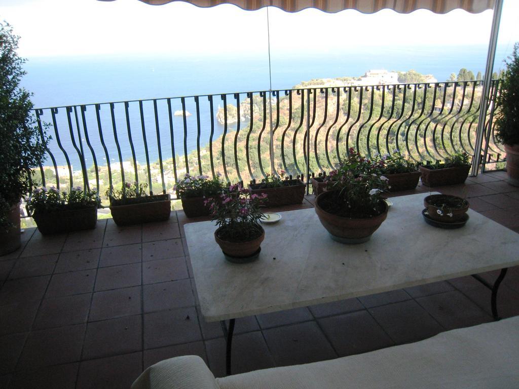 B&B La Terrazza Sul Mare Taormina Zimmer foto
