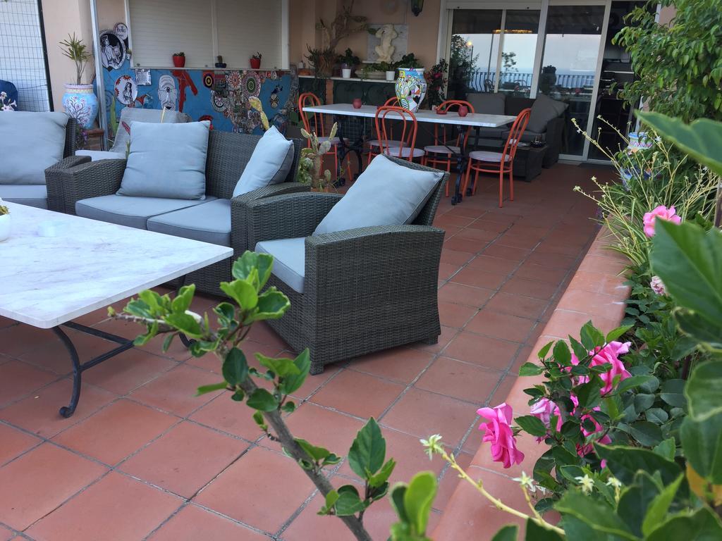 B&B La Terrazza Sul Mare Taormina Exterior foto