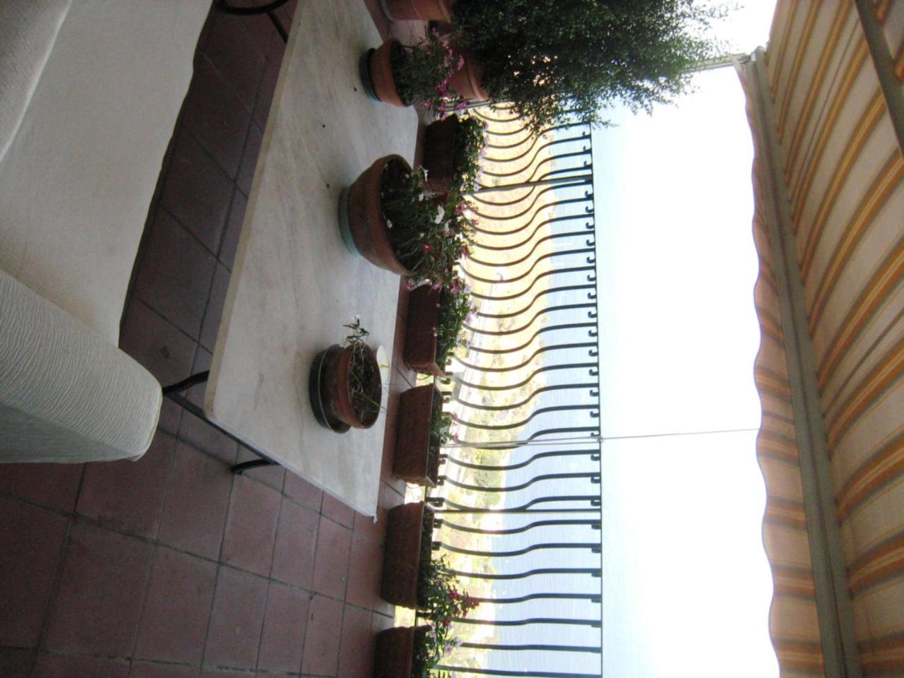 B&B La Terrazza Sul Mare Taormina Exterior foto